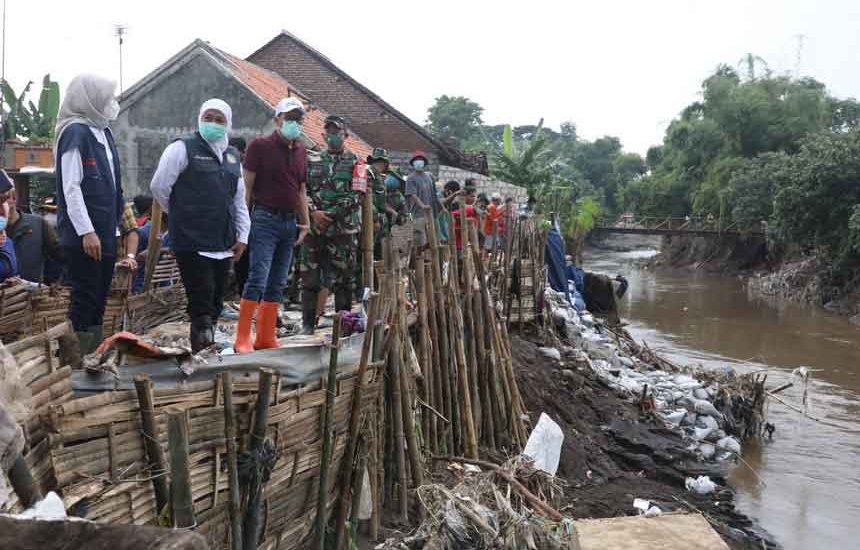 Perintah Khofifah Atasi Banjir Probolinggo