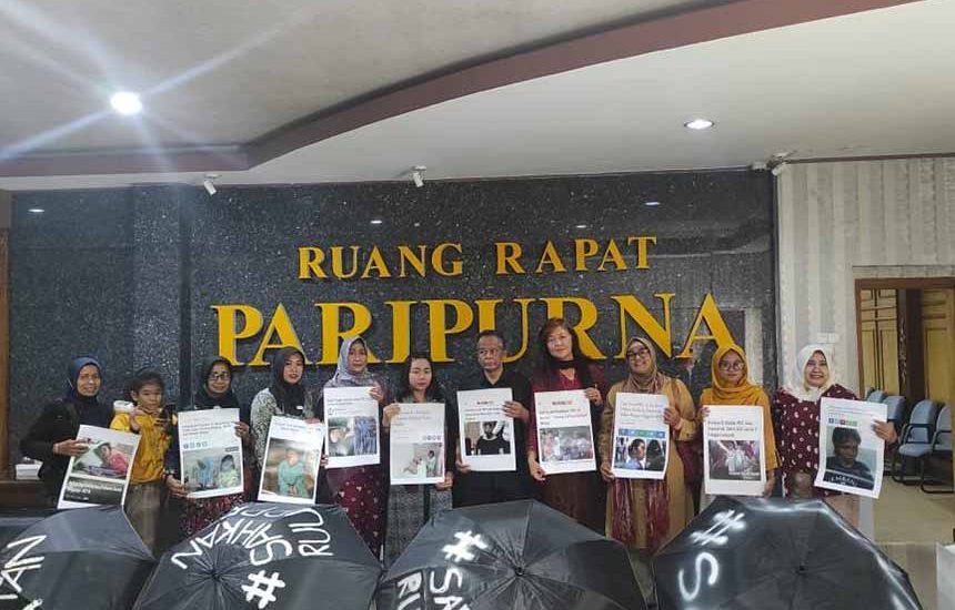 ‘Tangisan Narsih’ di DPRD Sidoarjo