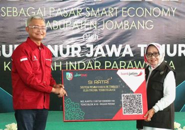 ‘Si RATRI’ Bank Jatim di Pasar Jombang