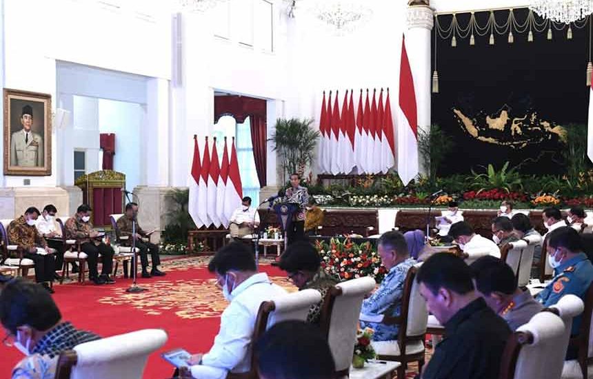 Jokowi : Hindari Sifat Hedonisme