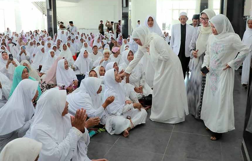 Khofifah Ingatkan Keutamaan Ilmu