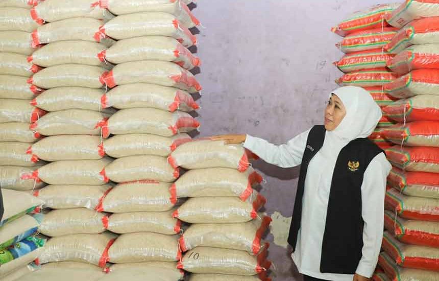 Cadangan 102.753 Ton Beras Disalurkan