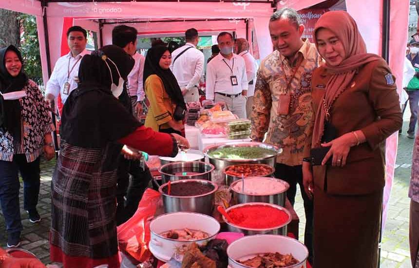 PD Pasar Surya-Bank Jatim Gelar Bazar Ramadan UMKM