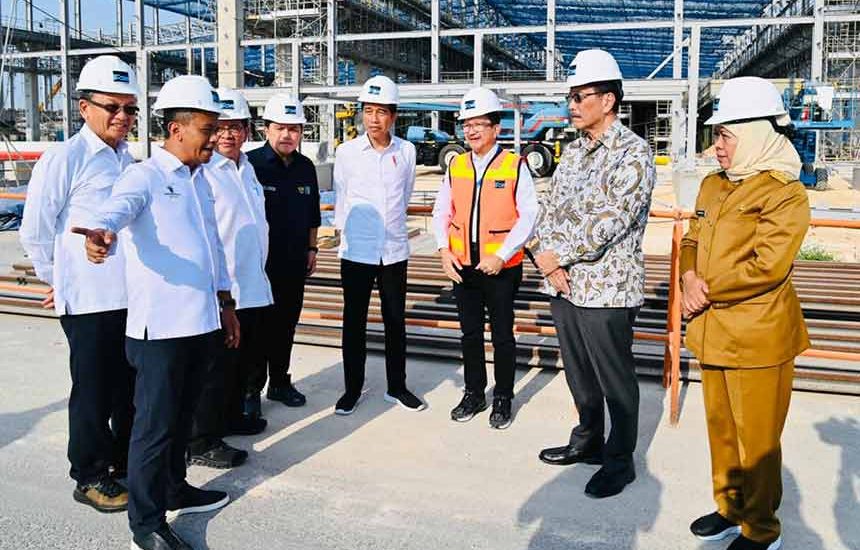 Smelter Fondasi Menuju Negara Maju