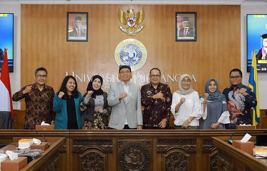 Unair Tambah 7 Guru Besar Baru