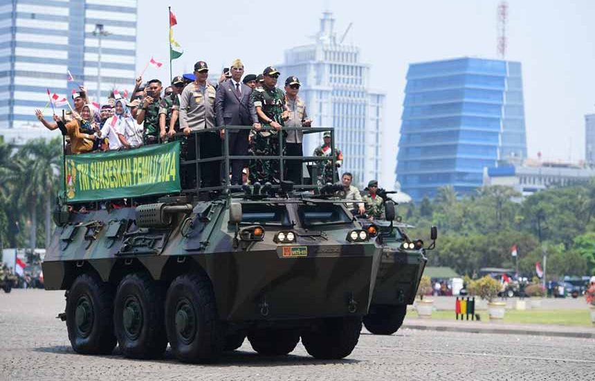 Jokowi: Pengadaan Alutsista Dengan Bijak