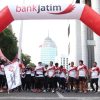 Berlari Sambil Berdonasi ala Bank Jatim