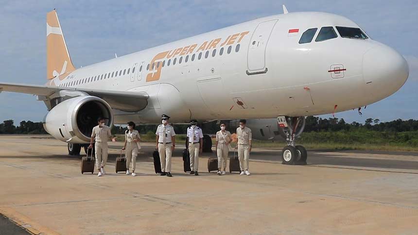 Super Air Jet Terbangi Dhoho Kediri