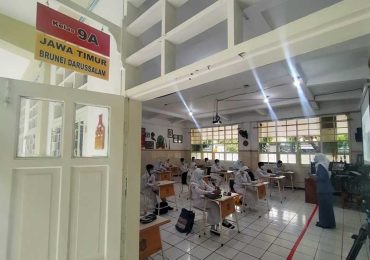 Rampingkan 29 Aplikasi Sekolah