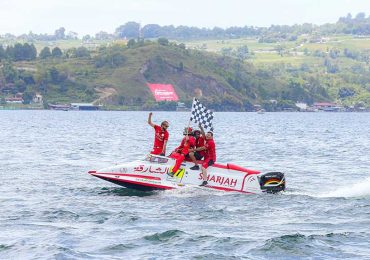 Sukses F1 Powerboat Grand Prix