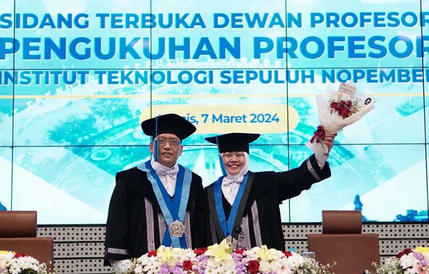 Profesor Pasutri Dikukuhkan di ITS