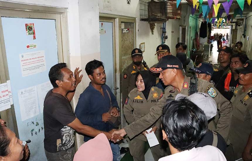 Penampungan Bagi Warga Rusun Gunungsari