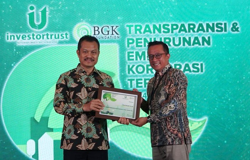 Dukung Penurunan Emisi Karbon, Bank Jatim Sabet Penghargaan