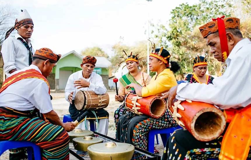 Konservasi Musik Tradisional di Lokovasia