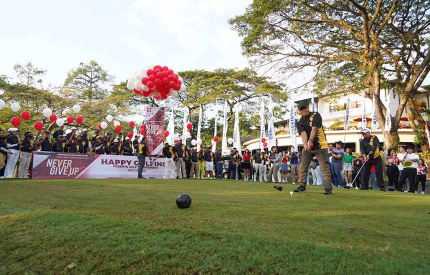 Turnamen Golf Bank Jatim Sambut HUT Ke-63