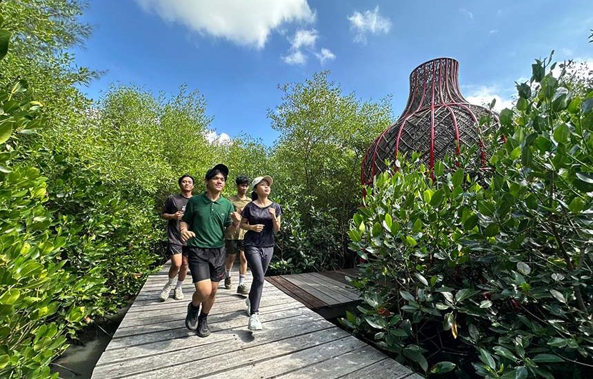 HUT Pertama Kebun Raya Mangrove