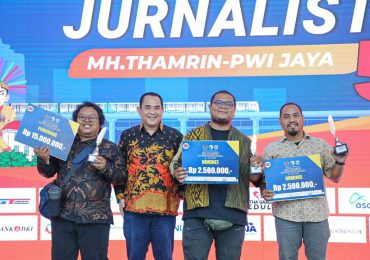 Ketum PWI Pusat Zulmansyah Sekedang Hadiri Anugerah Jurnalistik MH Thamrin 2024