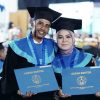 Pasutri Doktor Diwisuda Bersama