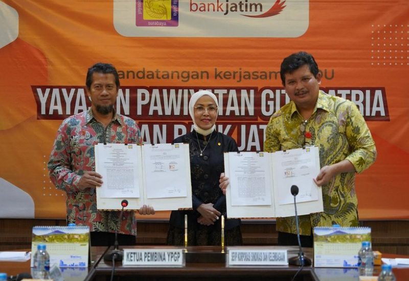 MoU Univ Narotama, Bank Jatim Dukung Pendidikan