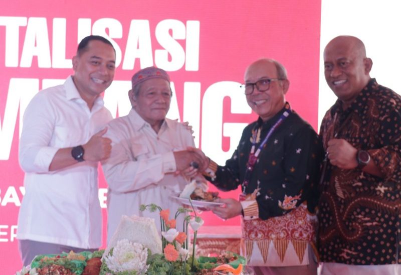 Bank Jatim Revitalisasi Pasar Kembang Surabaya