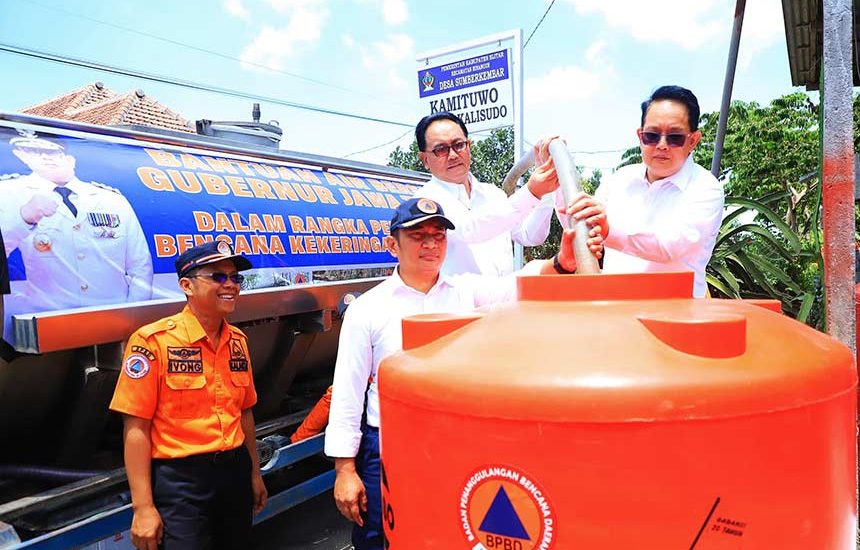 Air Bersih untuk Terdampak Kemarau di Blitar