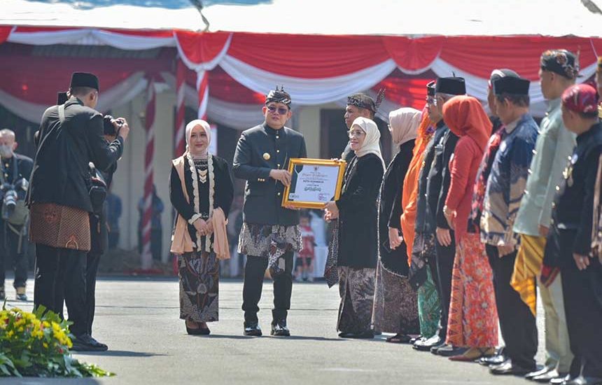 Surabaya Juara Umum Syariah Award 2024