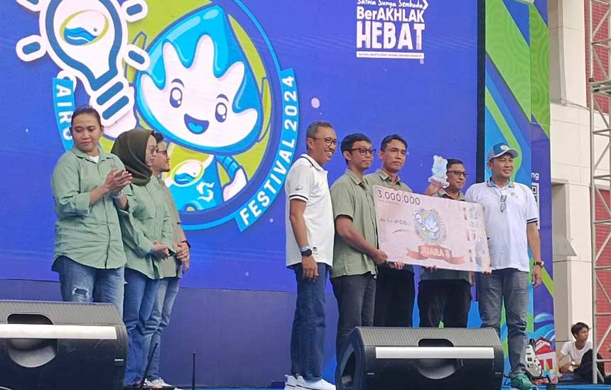 PDAM Surabaya Luncurkan Meter Air Pintar